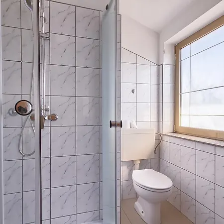 شقة Ljiljana بولا